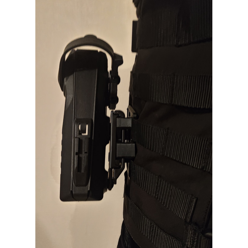 Plaque MOLLE Adaptateur Holster Taser T7 – Compatible Safariland