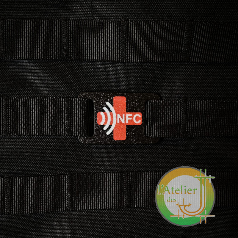 Plaque MOLLE NFC médicale – Identification sans contact