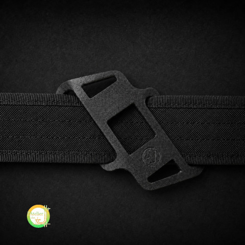 Angled Molle Mount for 55mm Duty Belt | L'Atelier des J
